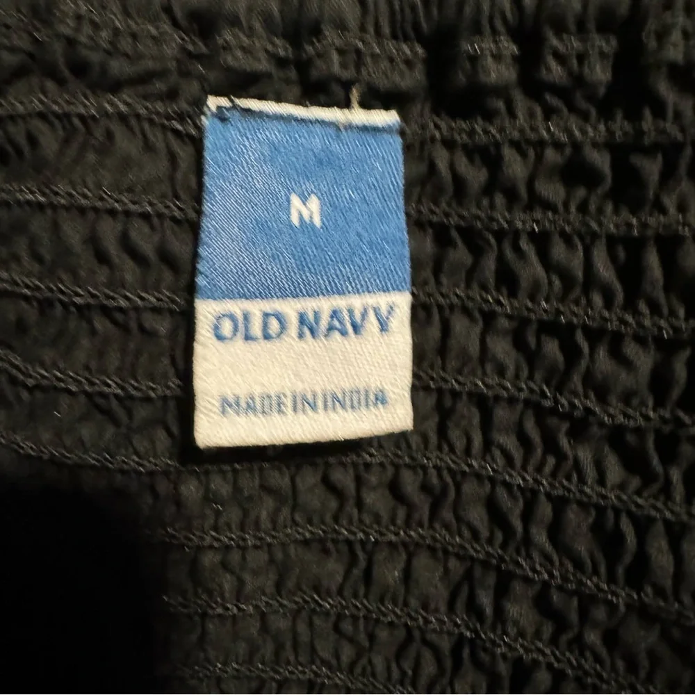 Old Navy Puff Sleeves Smocked Wrap Top Size Medium